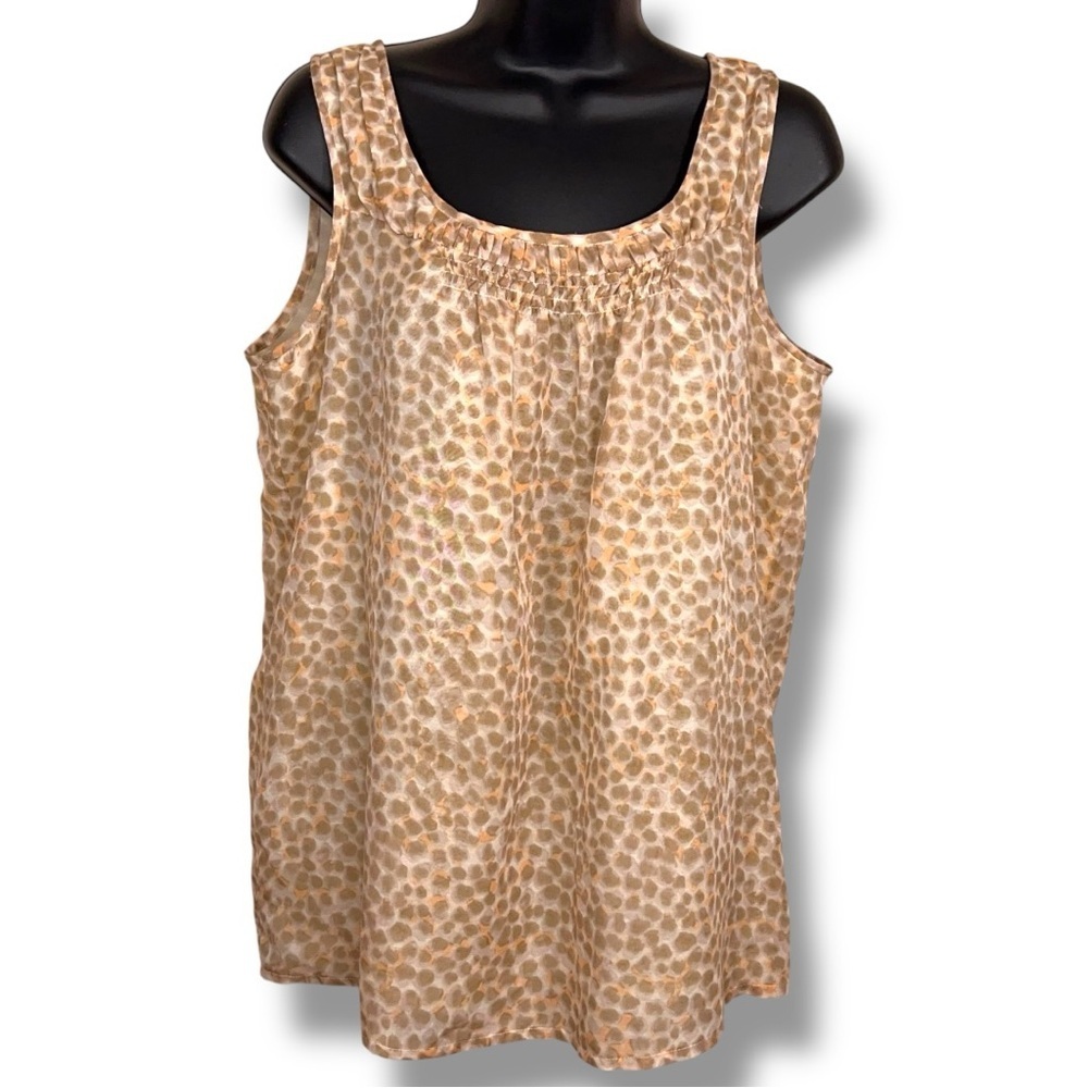 Medium Ann Taylor LOFT Animal Print Sleeveless Blouse Top Beige White